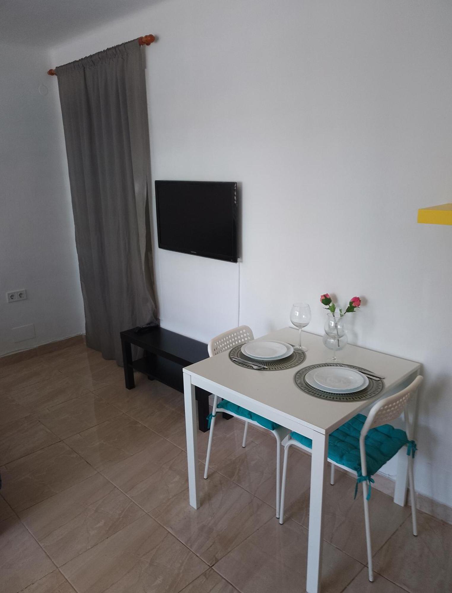 Apartamento Serrano Malaga Exterior photo
